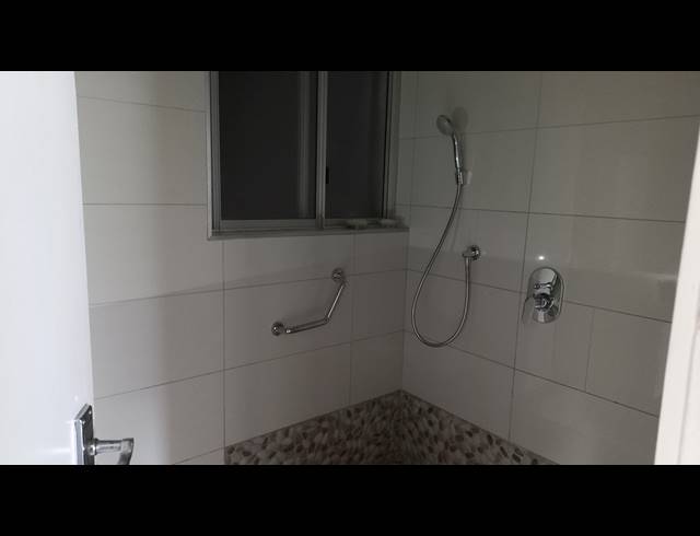 2.5 BEDROOM APARTMENT FOR SALE IN ESPLANADE
